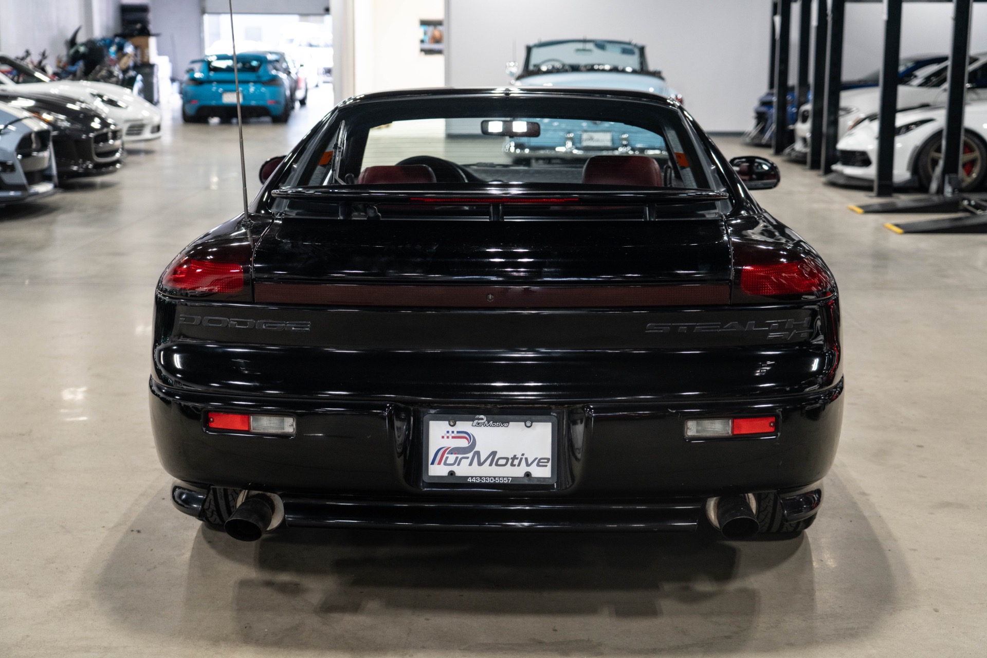 View vehicle photo 4