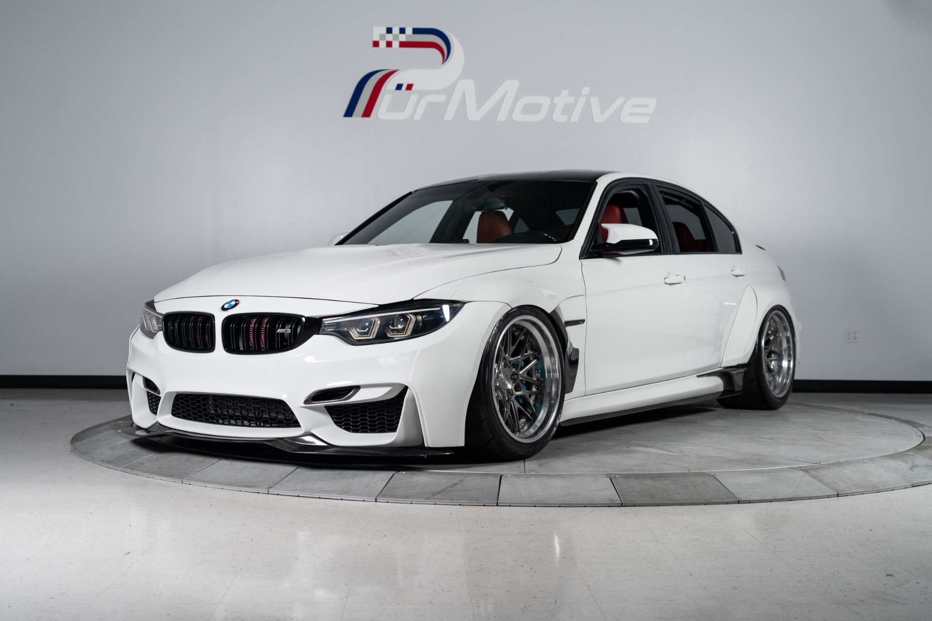 White 2015 BMW M3 Sedan RWD Sedan Rear-Wheel Drive 6-Speed Manual