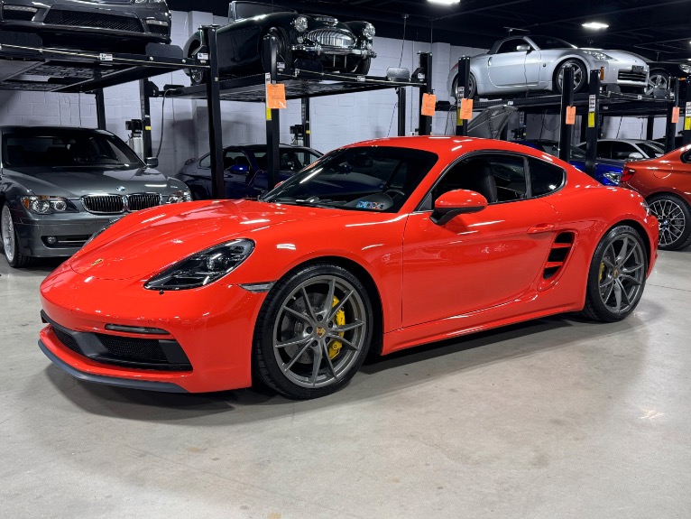 Used 2019 PORSCHE 718 CAYMAN GTS GTS for sale Sold at PurMotive in Hunt Valley MD 21030 2