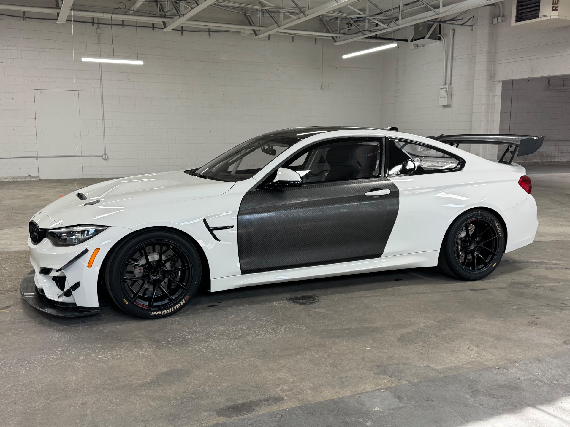 2018 Bmw M4 Coupe photo 2