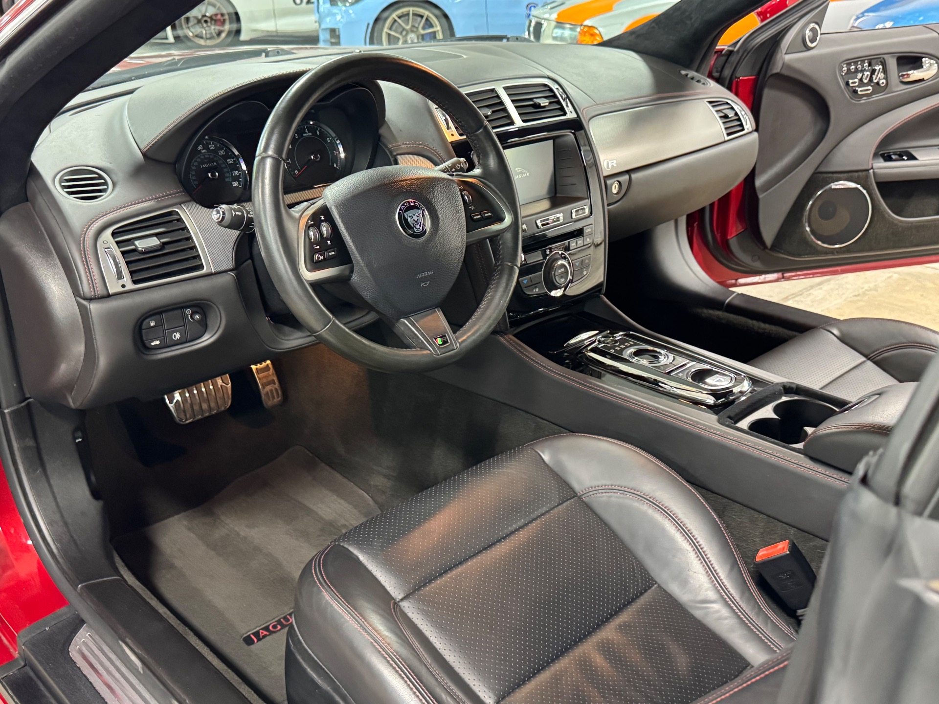 2015 Jaguar XK XKR photo 12