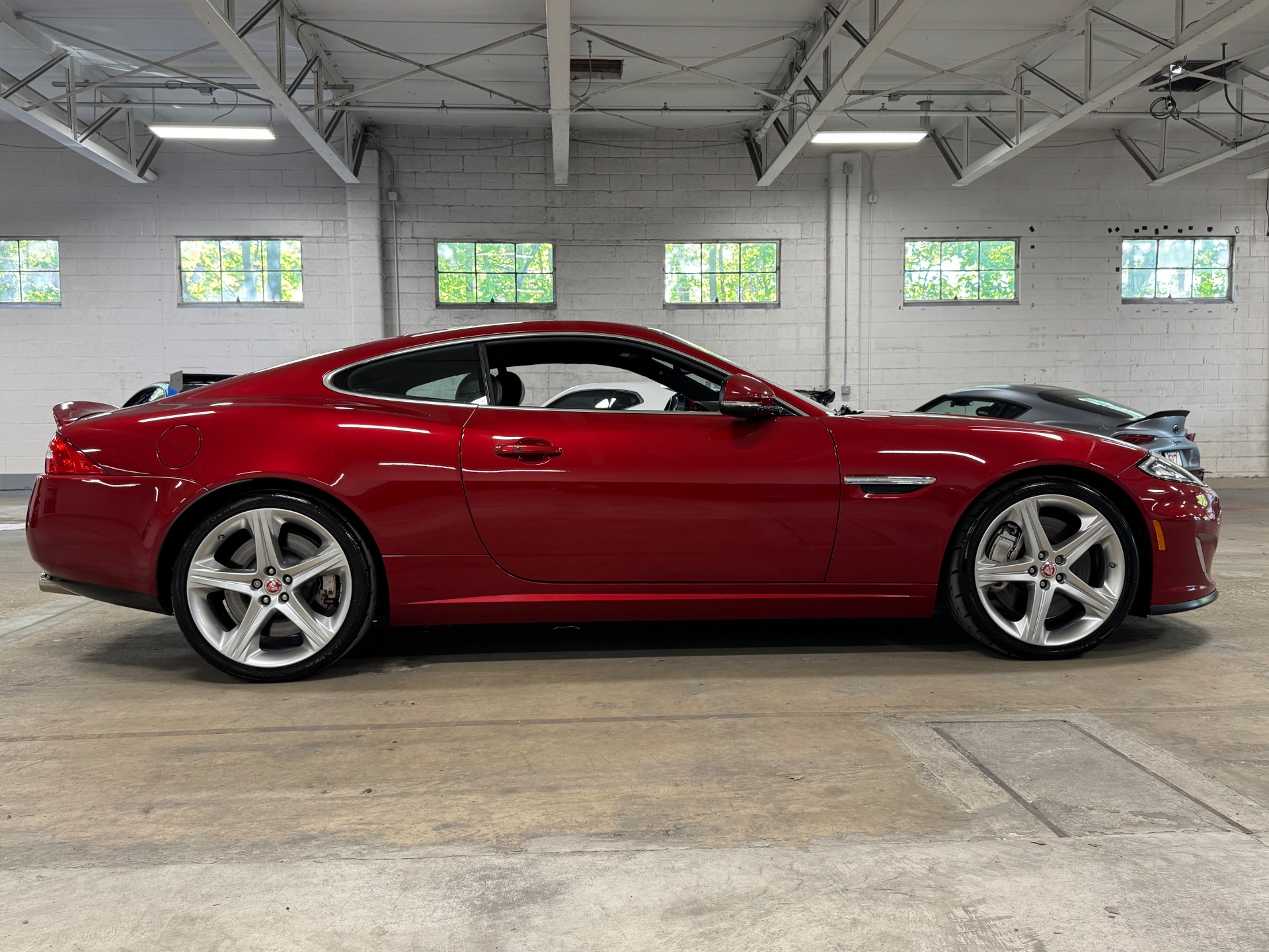 2015 Jaguar XK XKR photo 31
