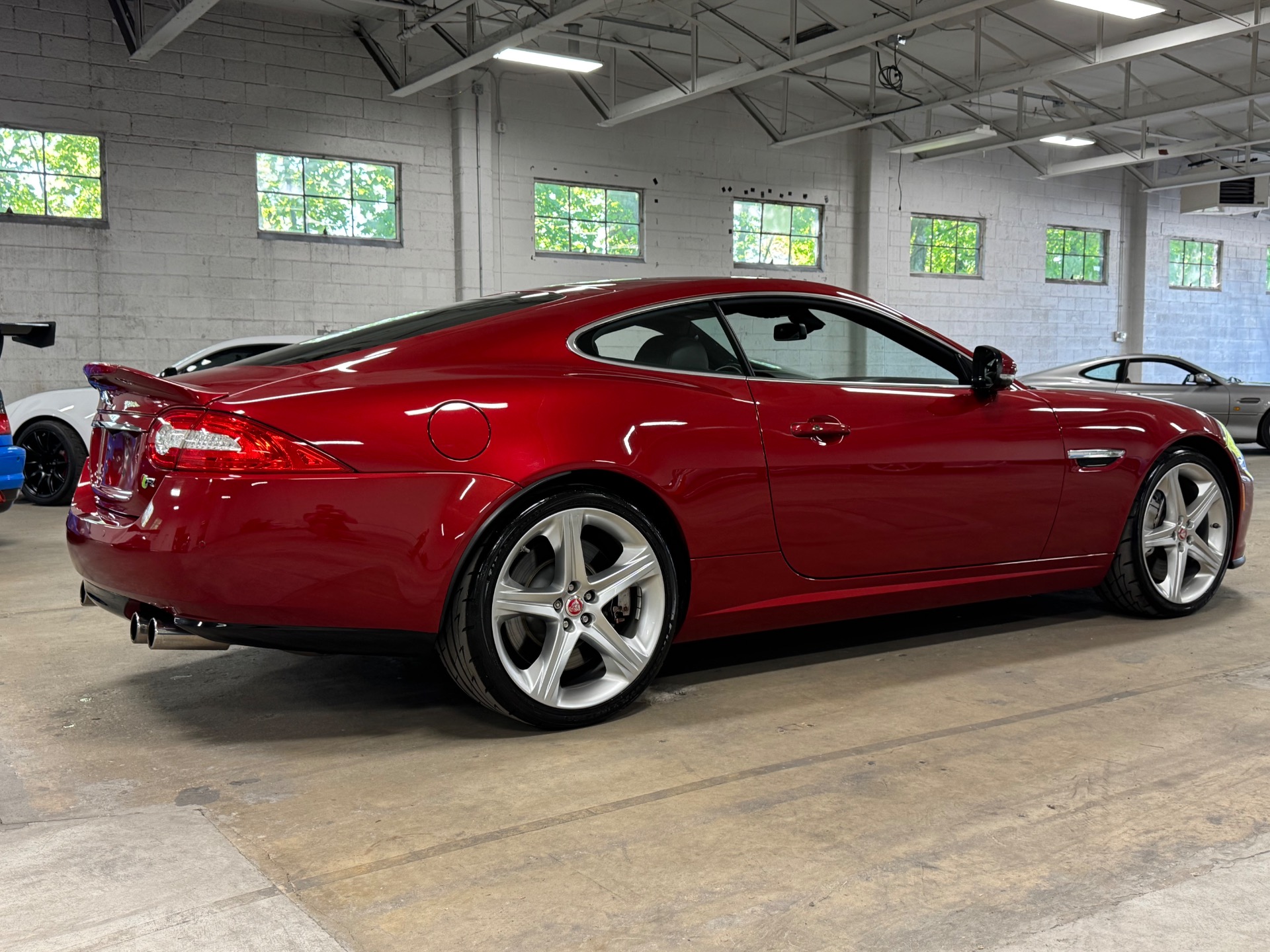 2015 Jaguar XK XKR photo 32