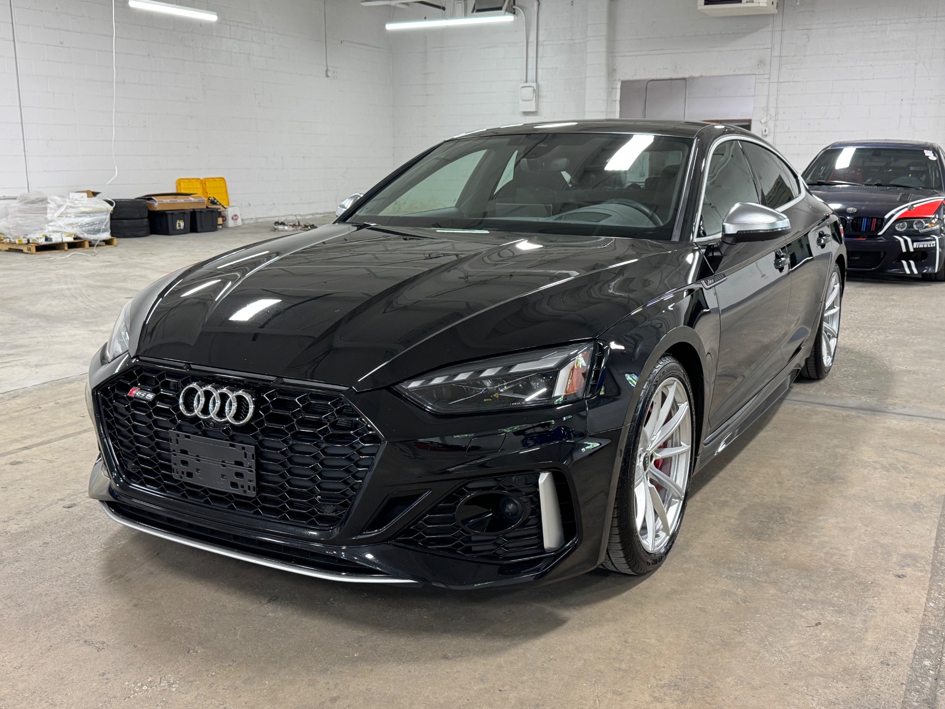 2023 Audi RS 5 photo 2