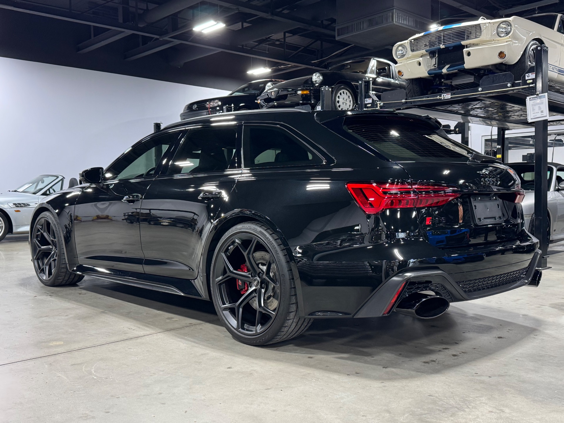 2024 Audi RS 6 Avant Performance photo 12