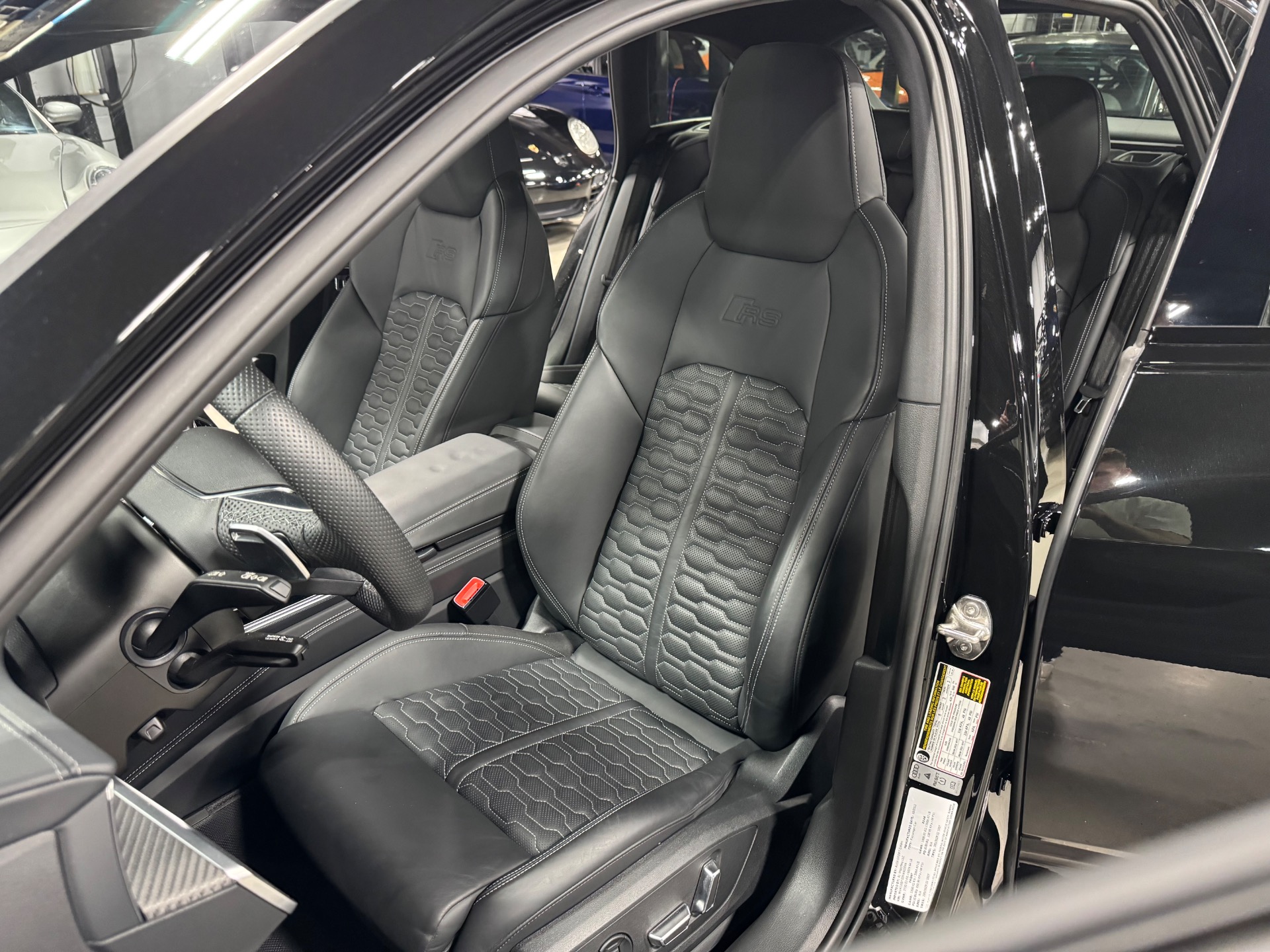 2024 Audi RS 6 Avant Performance photo 14