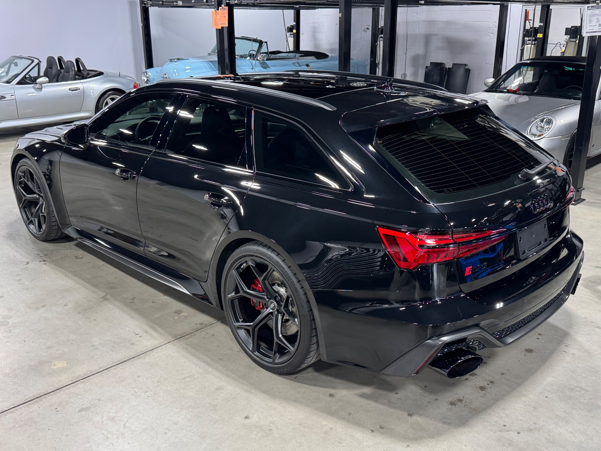 2024 Audi RS 6 Avant Performance photo 26
