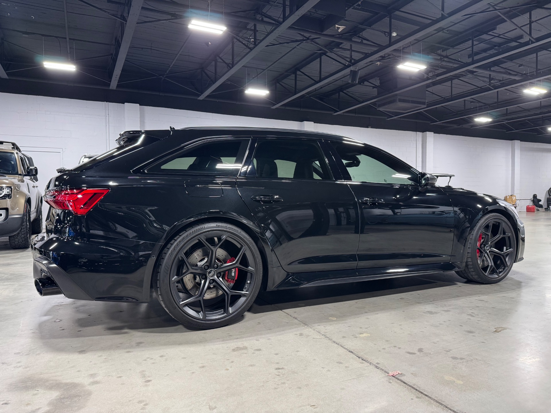 2024 Audi RS 6 Avant Performance photo 38