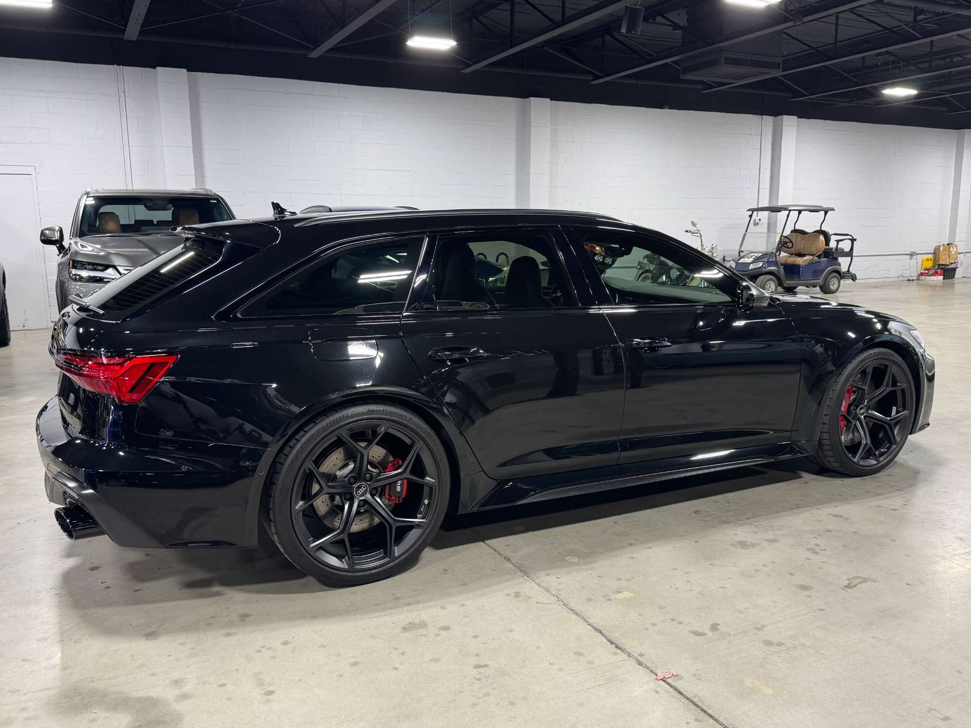 2024 Audi RS 6 Avant Performance photo 6