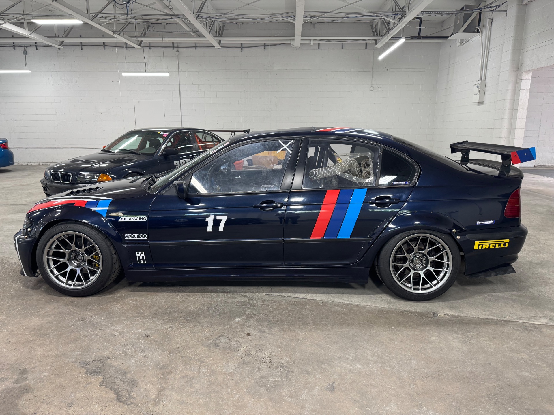 2003 BMW 3 Series 325 - Photo 23