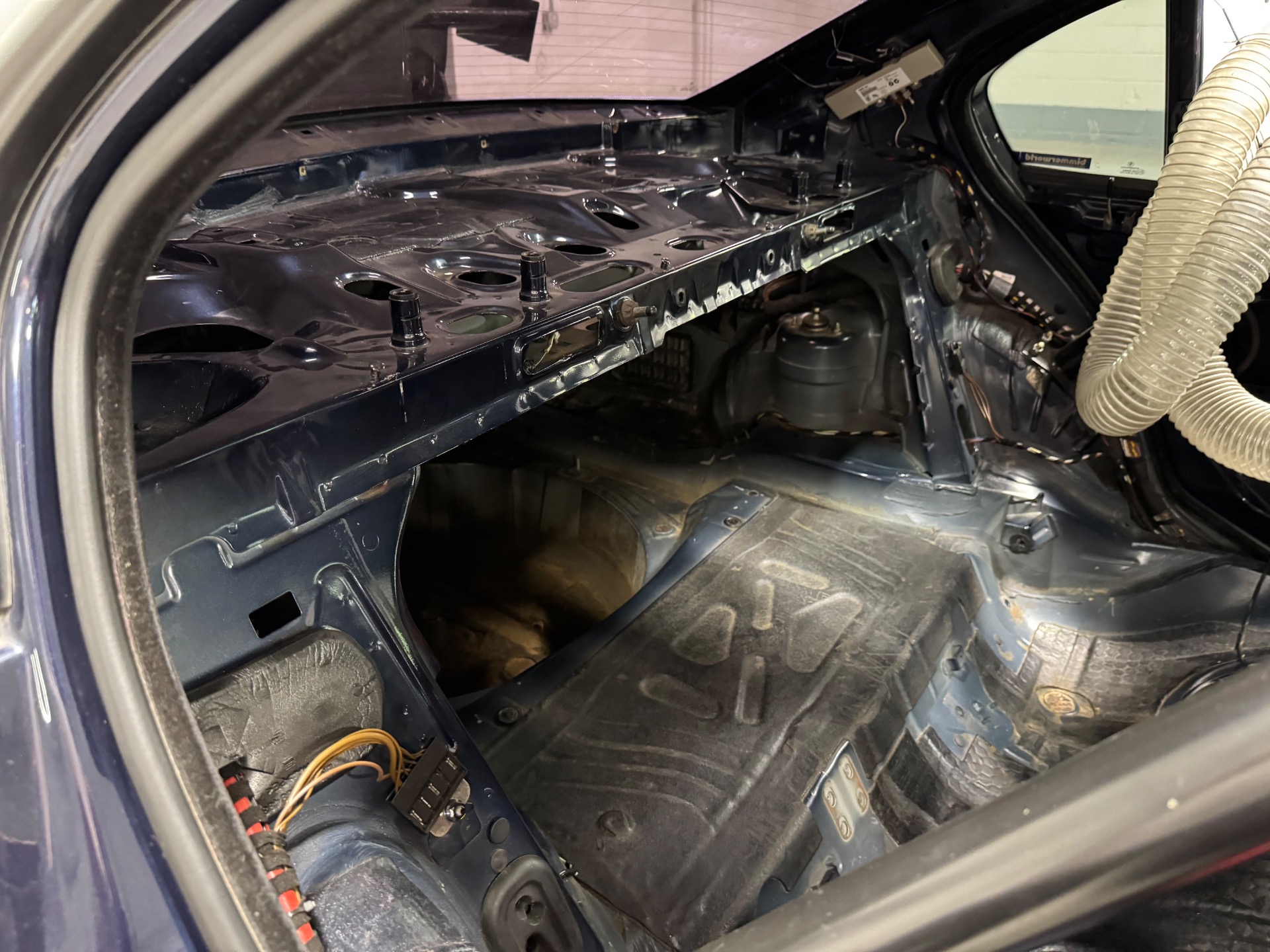 2003 BMW 3 Series 325 - Photo 75