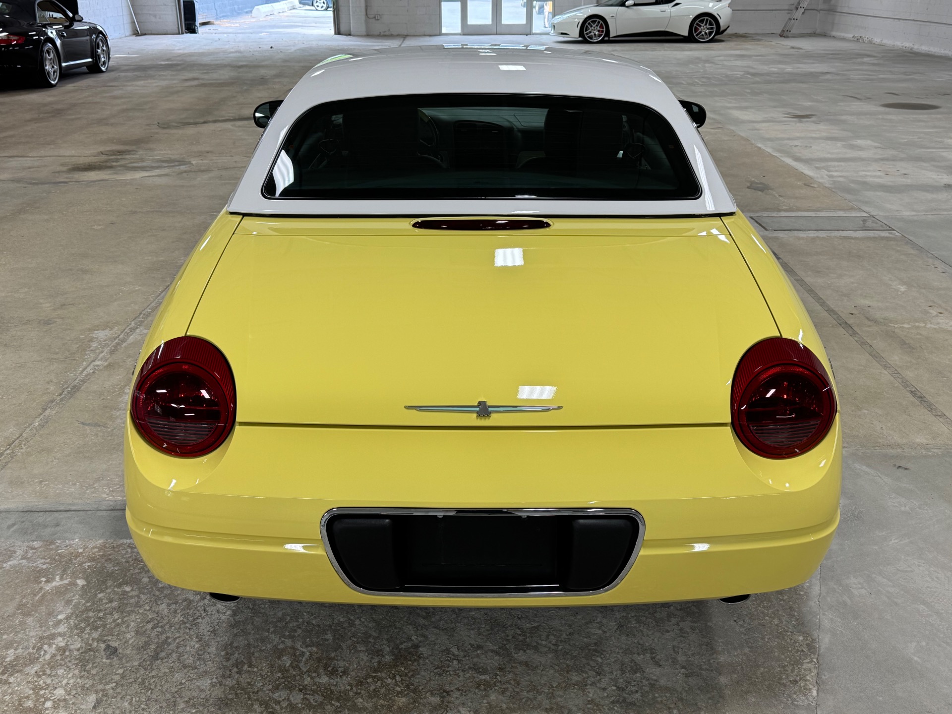 2002 Ford Thunderbird Deluxe photo 45