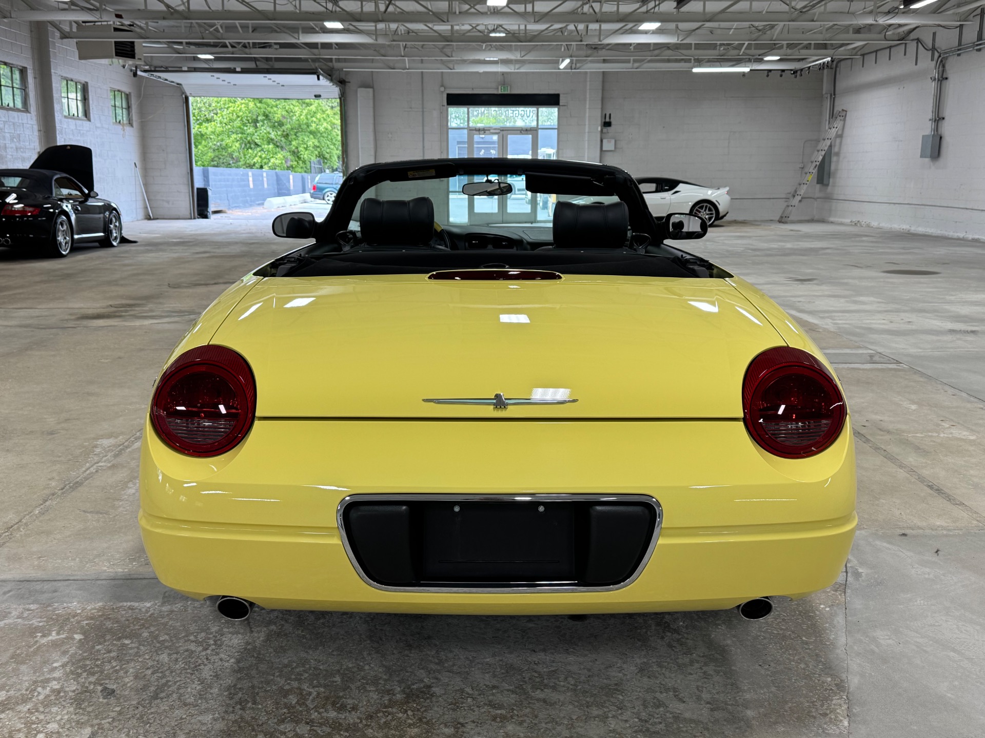 2002 Ford Thunderbird Deluxe photo 51