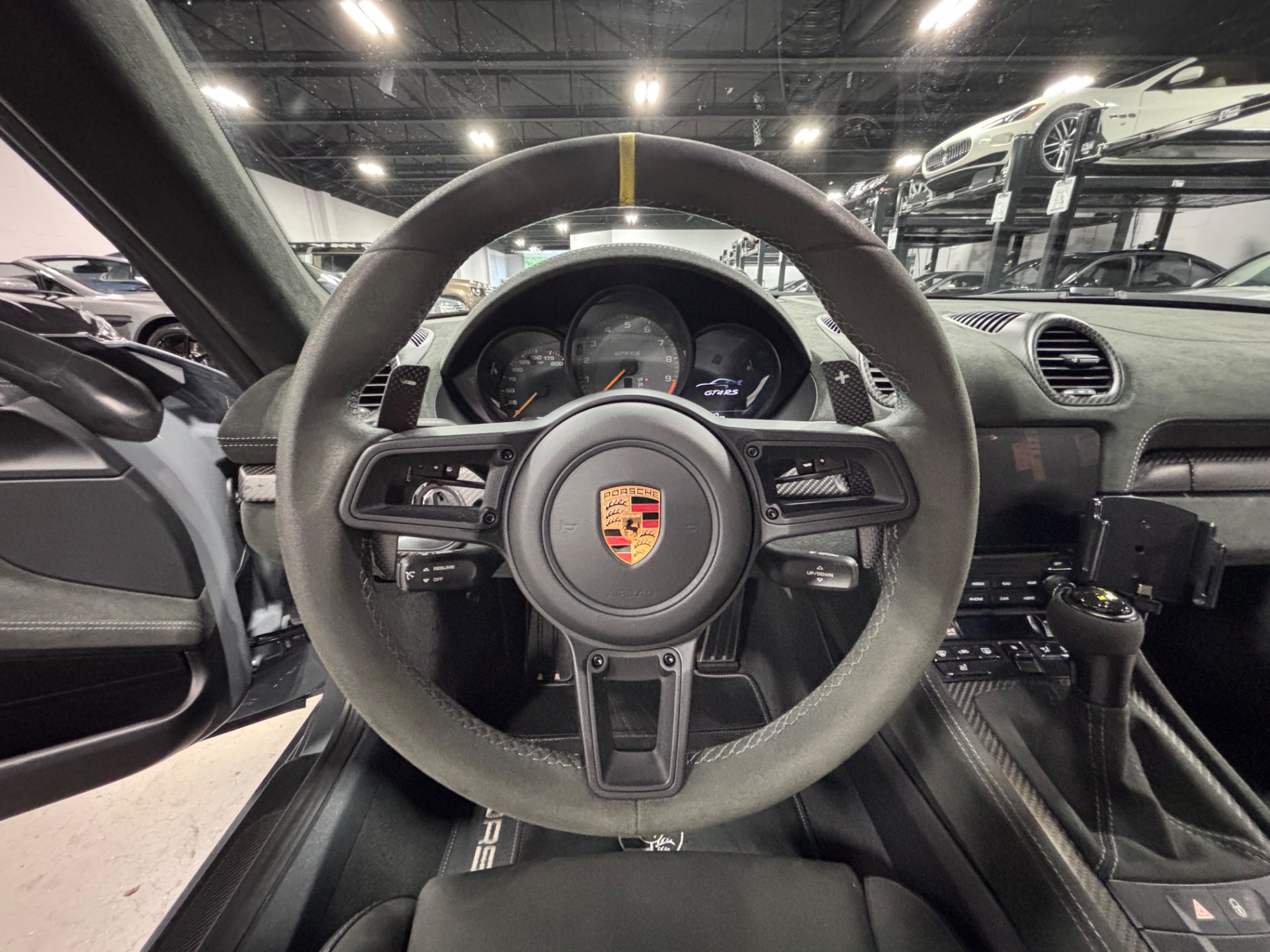 2023 Porsche Cayman GT4 RS photo 19