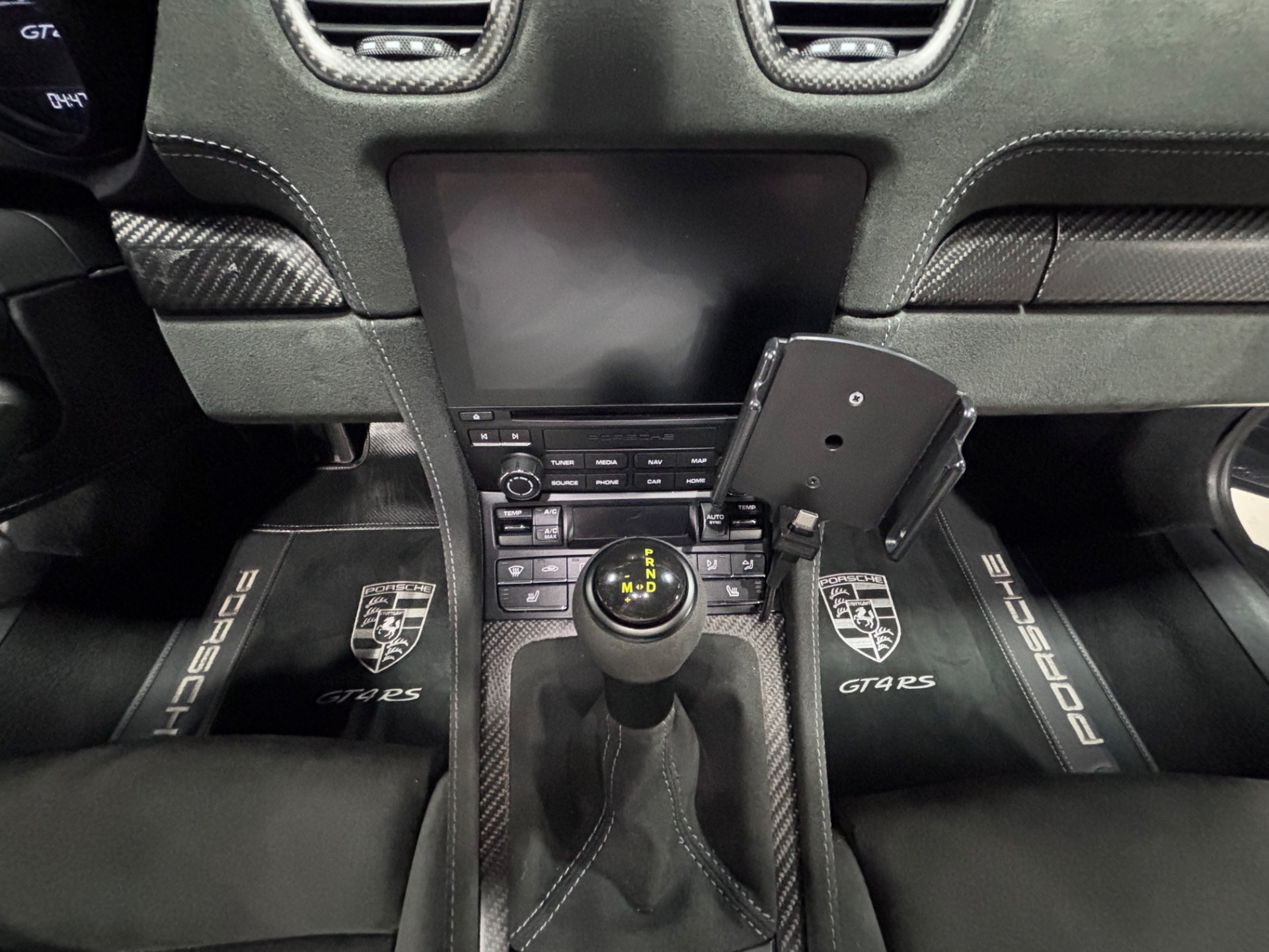 2023 Porsche Cayman GT4 RS photo 21