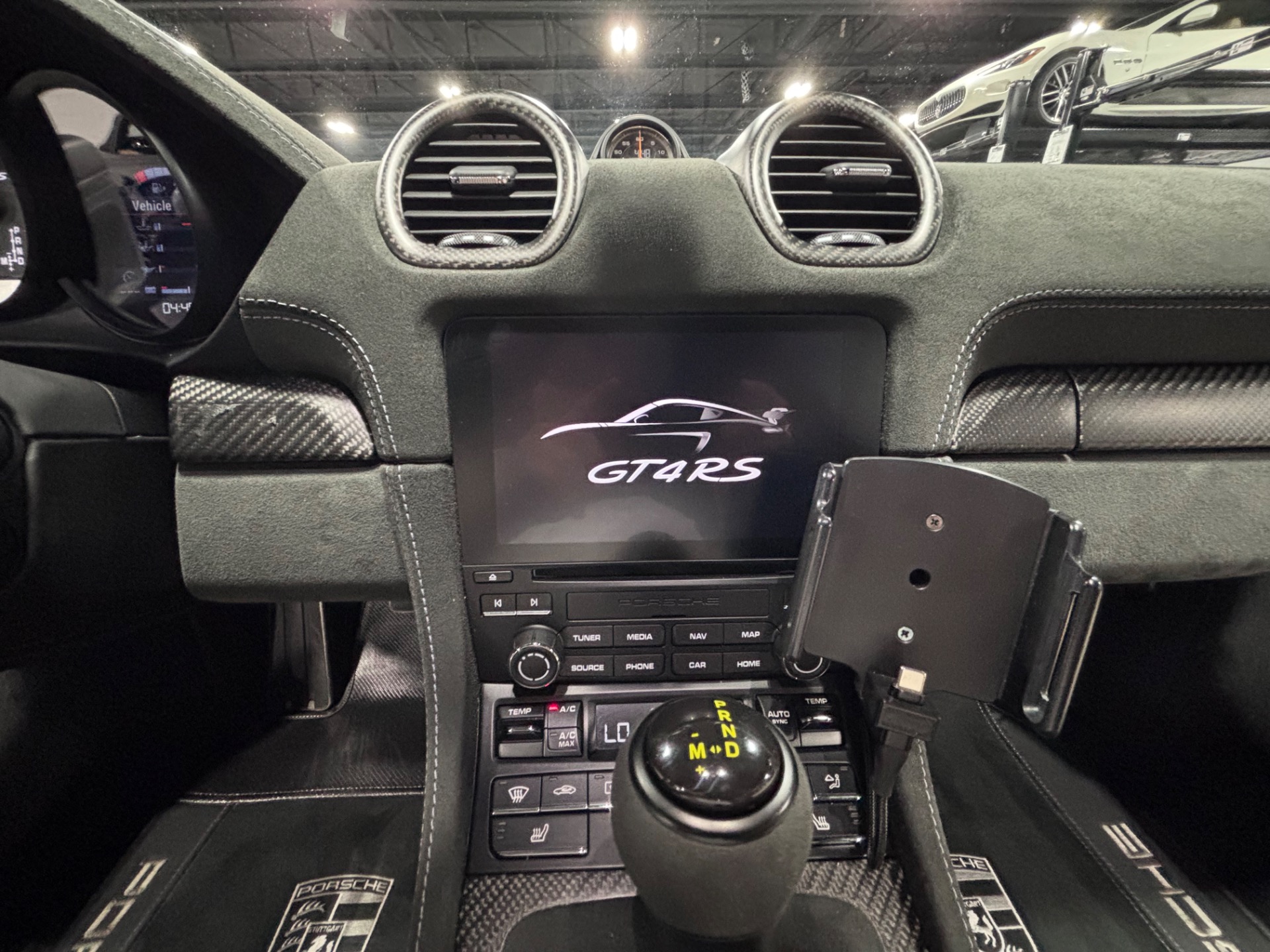2023 Porsche Cayman GT4 RS photo 22