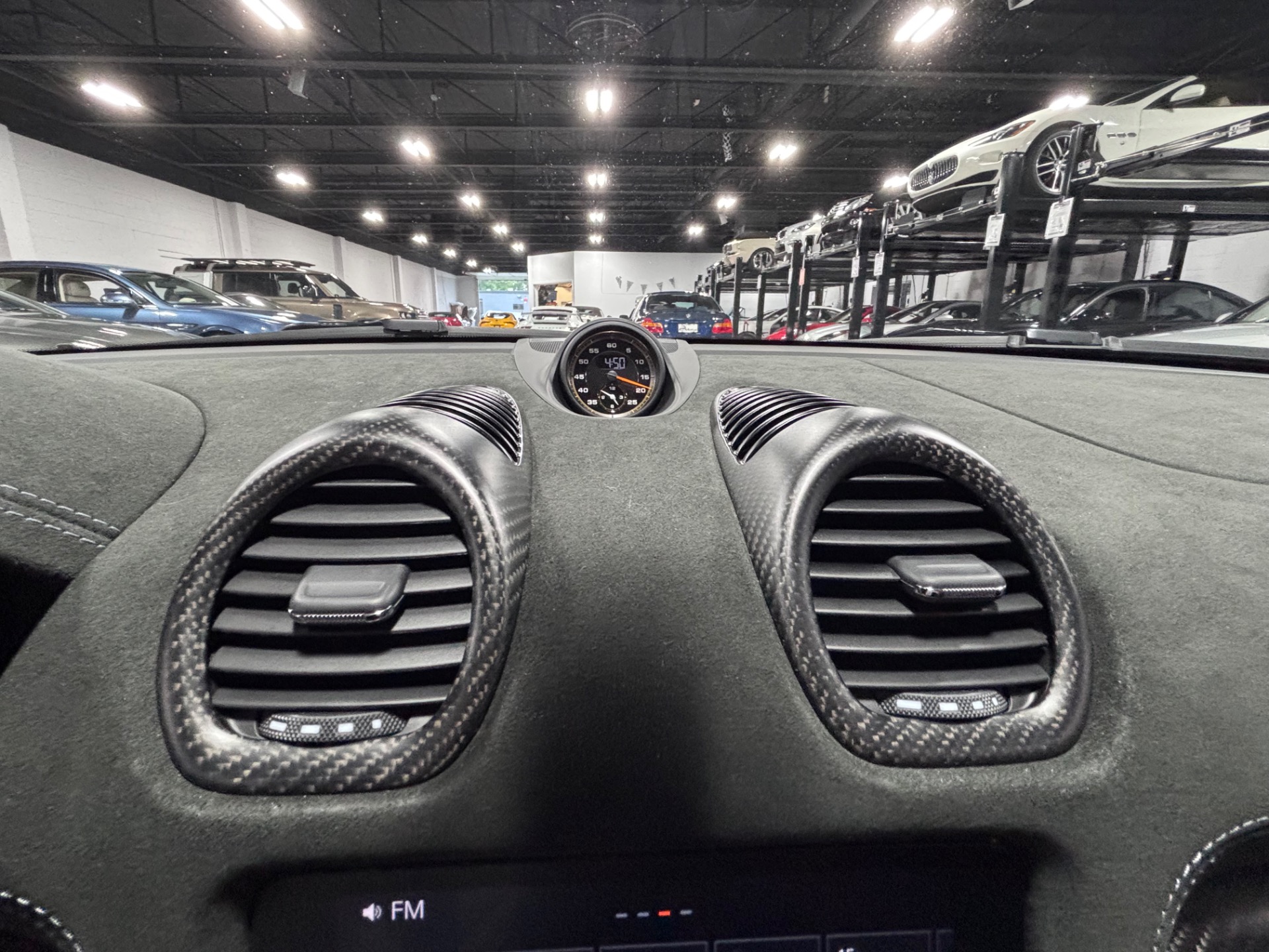 2023 Porsche Cayman GT4 RS photo 27