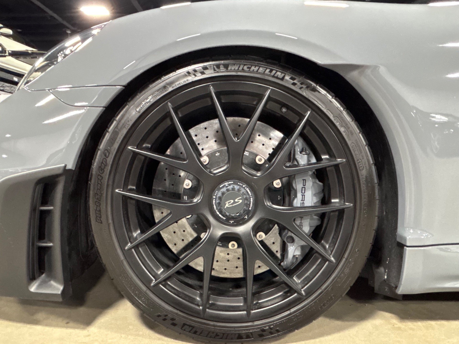 2023 Porsche Cayman GT4 RS photo 40