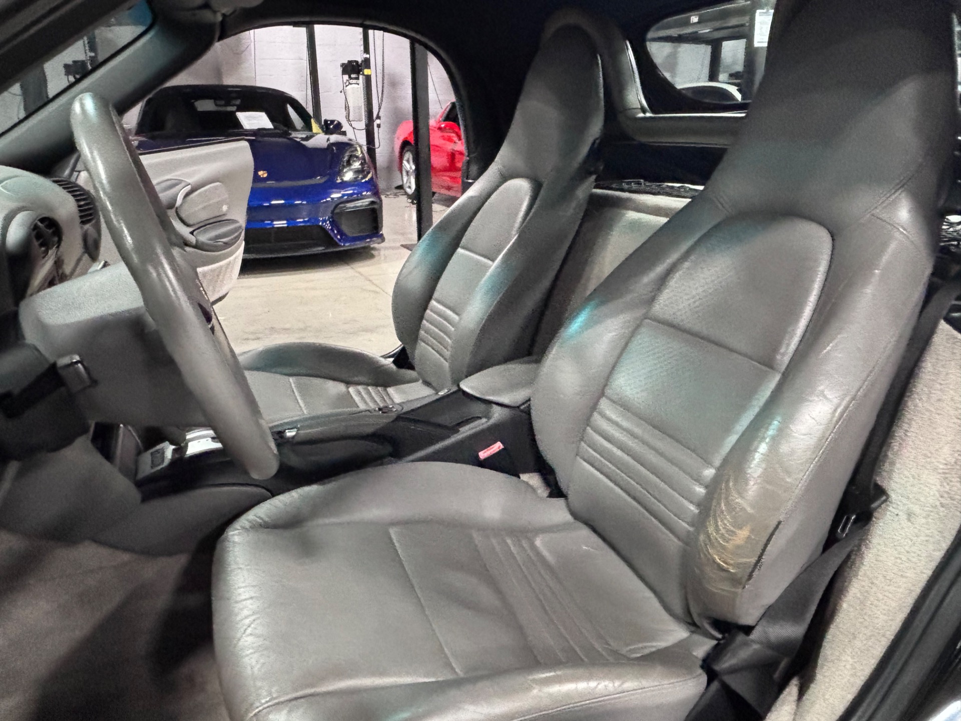 2003 Porsche Boxster photo 17