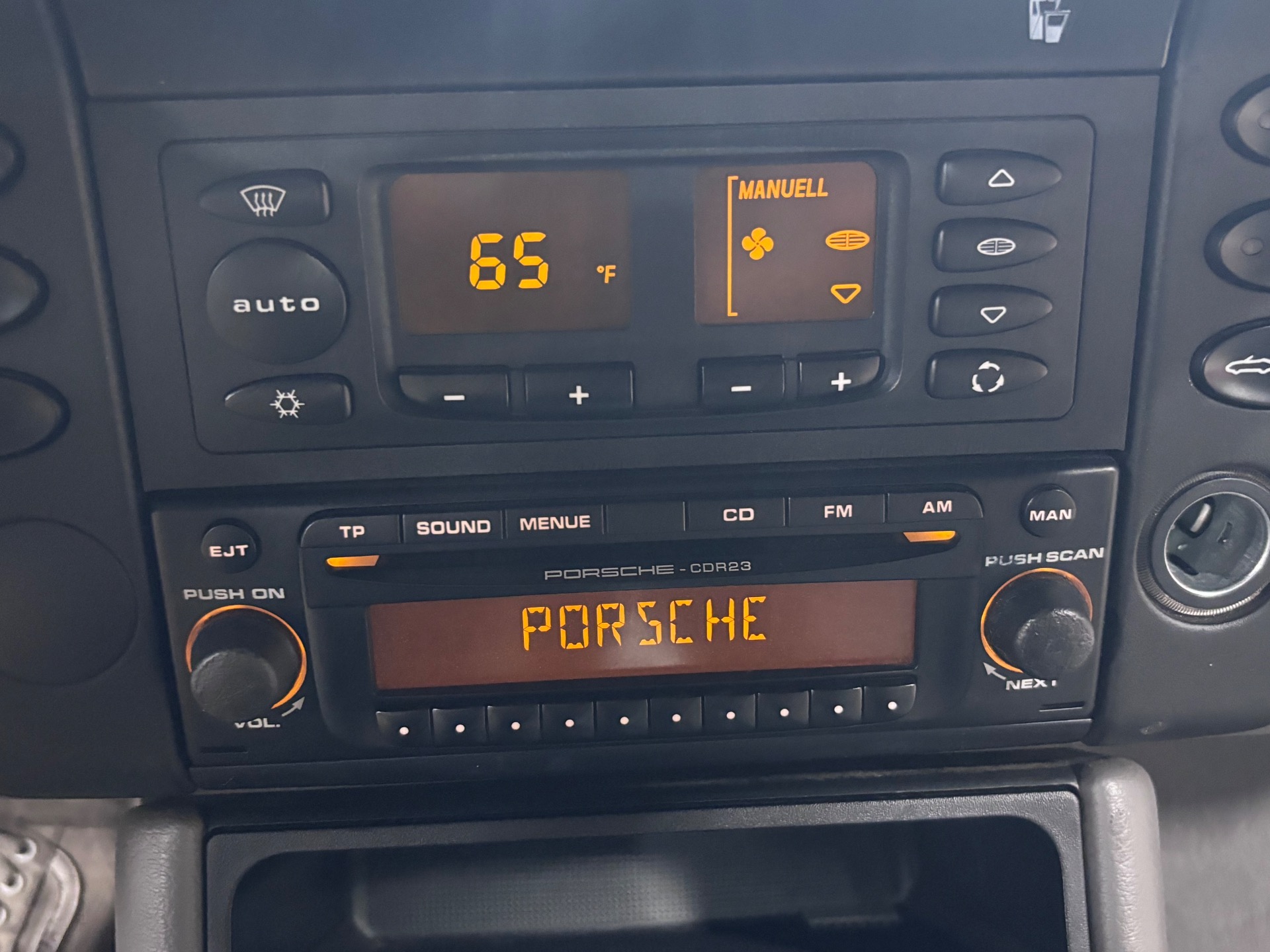 2003 Porsche Boxster photo 26