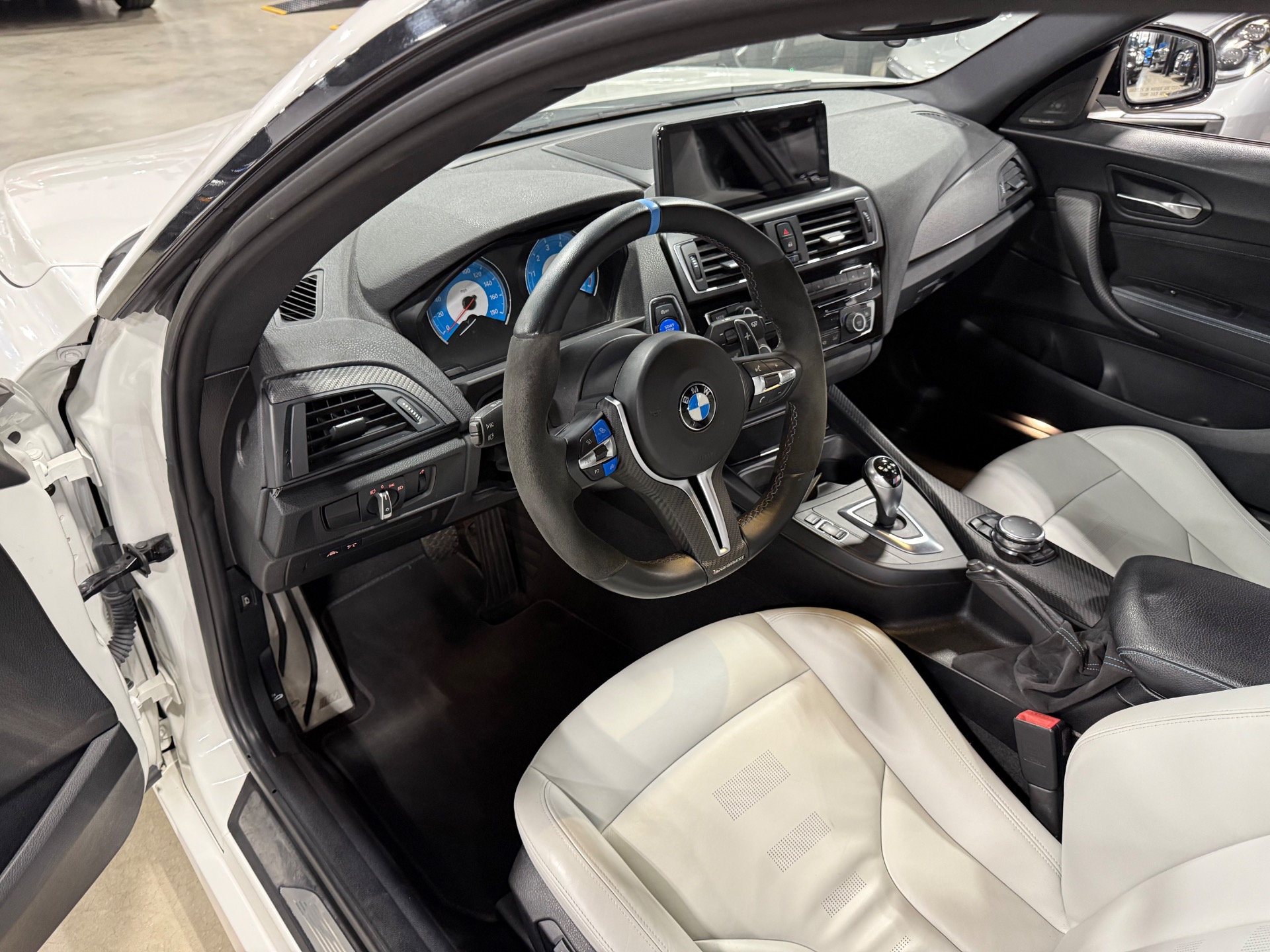 2016 BMW M2 Coupe Base - Photo 36