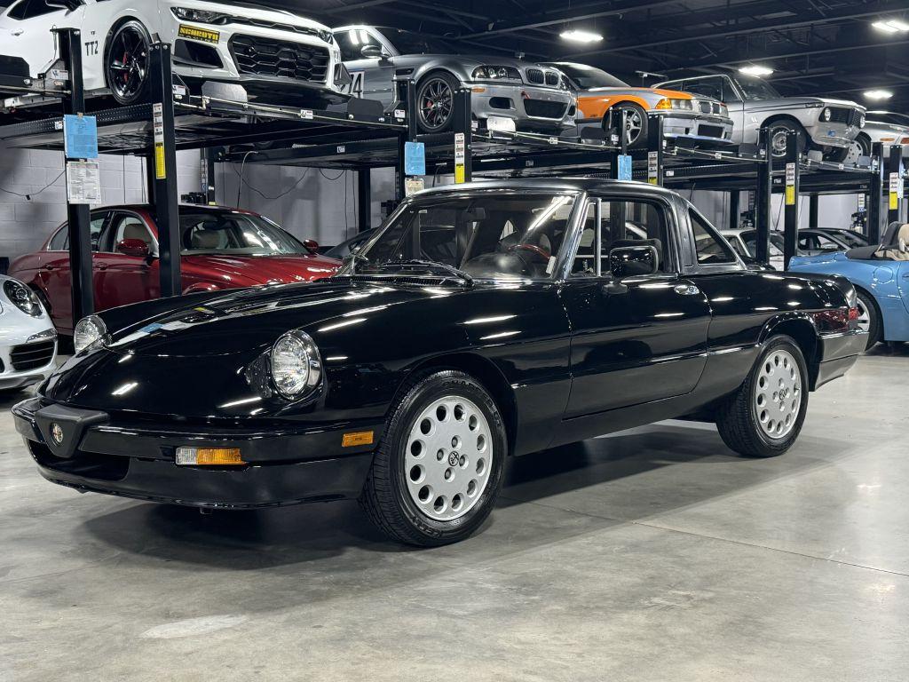 1989 Alfa Romeo Spider QUADRIFOGLIO photo 2