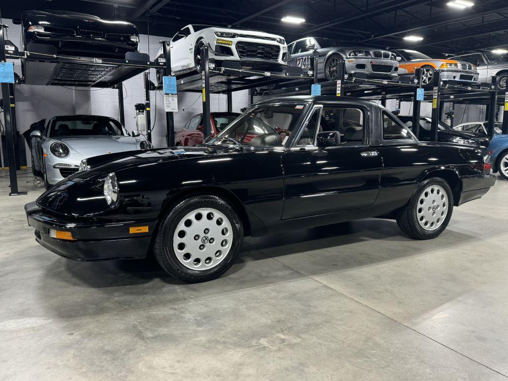 1989 Alfa Romeo Spider QUADRIFOGLIO photo 3