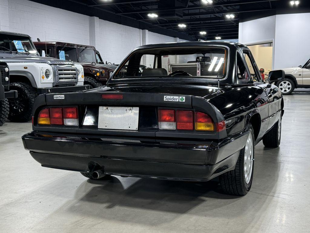 1989 Alfa Romeo Spider QUADRIFOGLIO photo 23