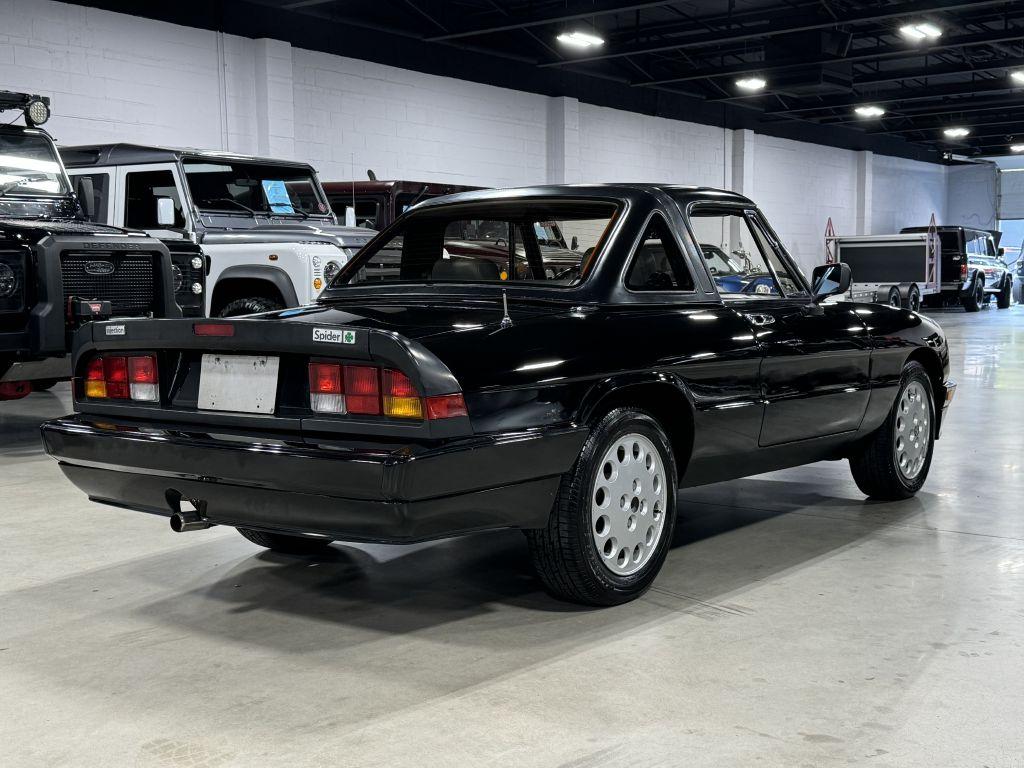 1989 Alfa Romeo Spider QUADRIFOGLIO photo 24