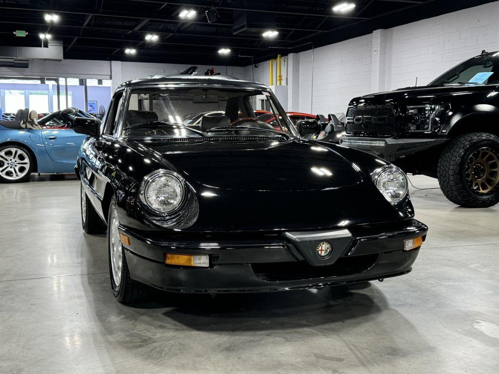 1989 Alfa Romeo Spider QUADRIFOGLIO photo 27