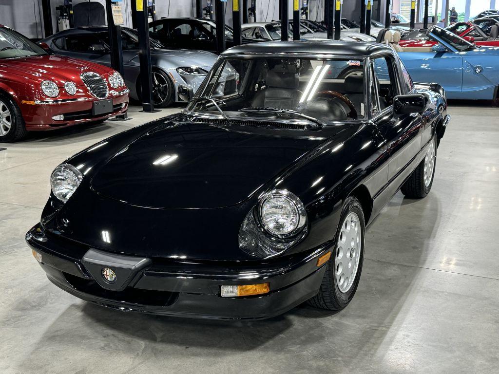 1989 Alfa Romeo Spider QUADRIFOGLIO photo 28