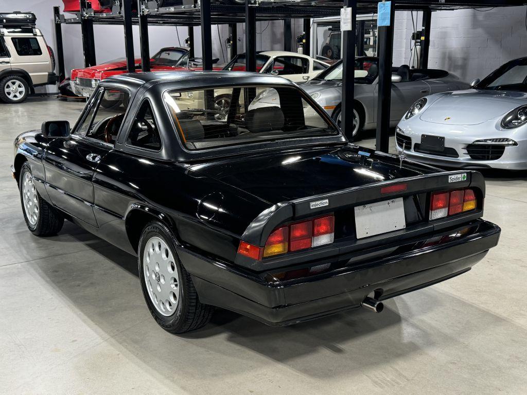 1989 Alfa Romeo Spider QUADRIFOGLIO photo 34