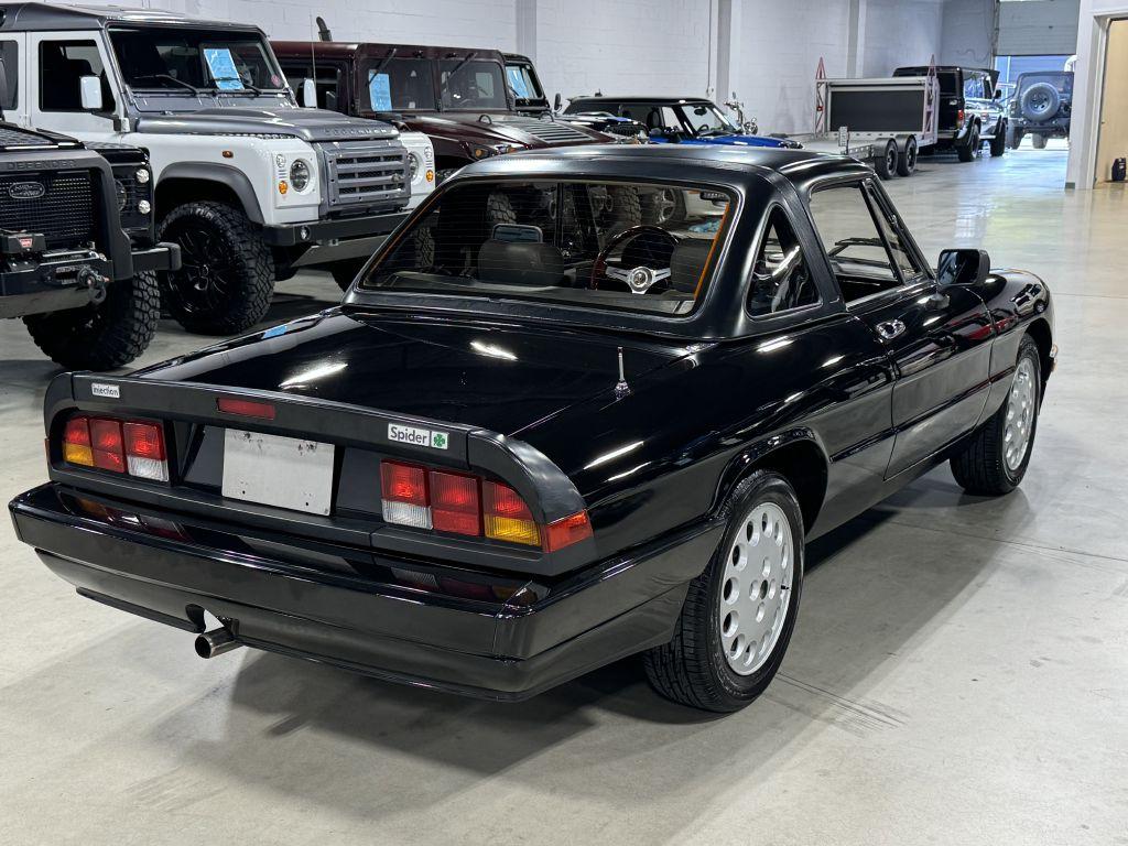 1989 Alfa Romeo Spider QUADRIFOGLIO photo 36