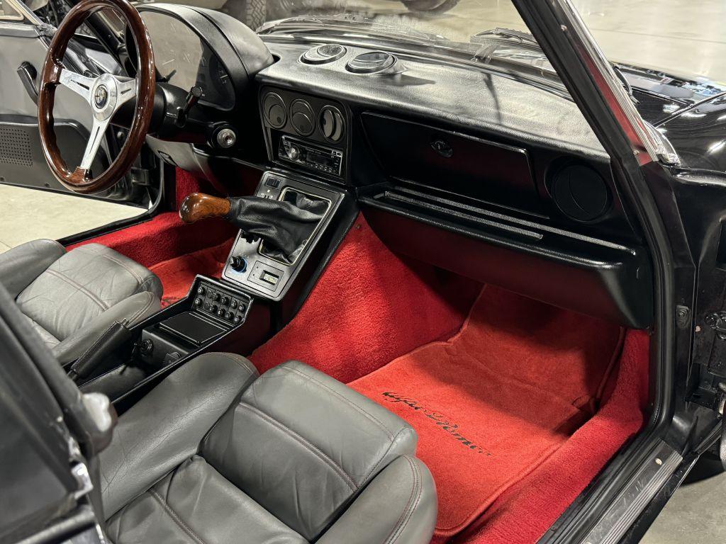 1989 Alfa Romeo Spider QUADRIFOGLIO photo 46