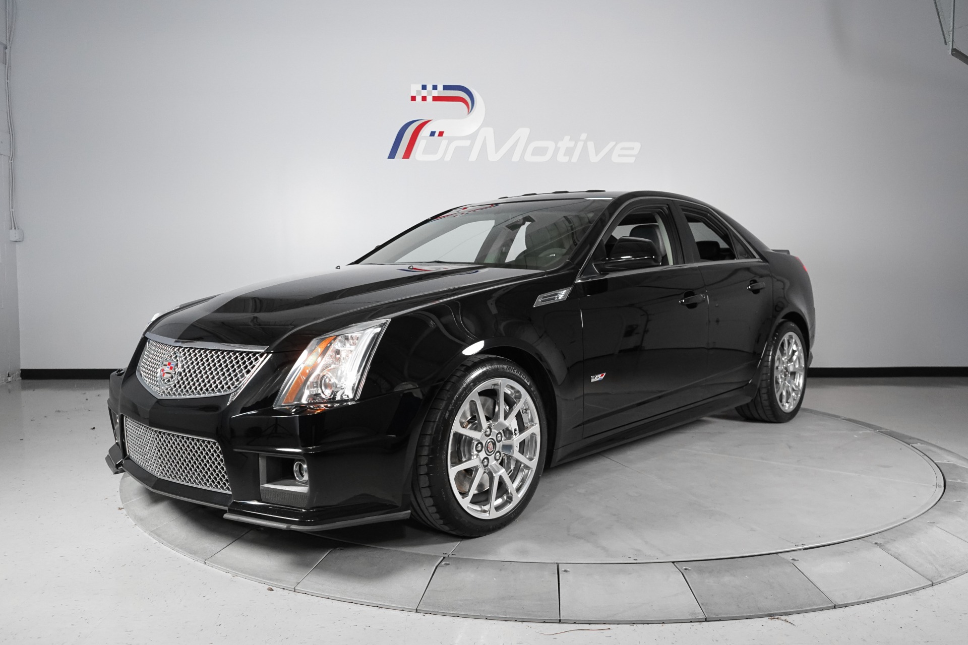 2010 Cadillac CTS V Series's photo