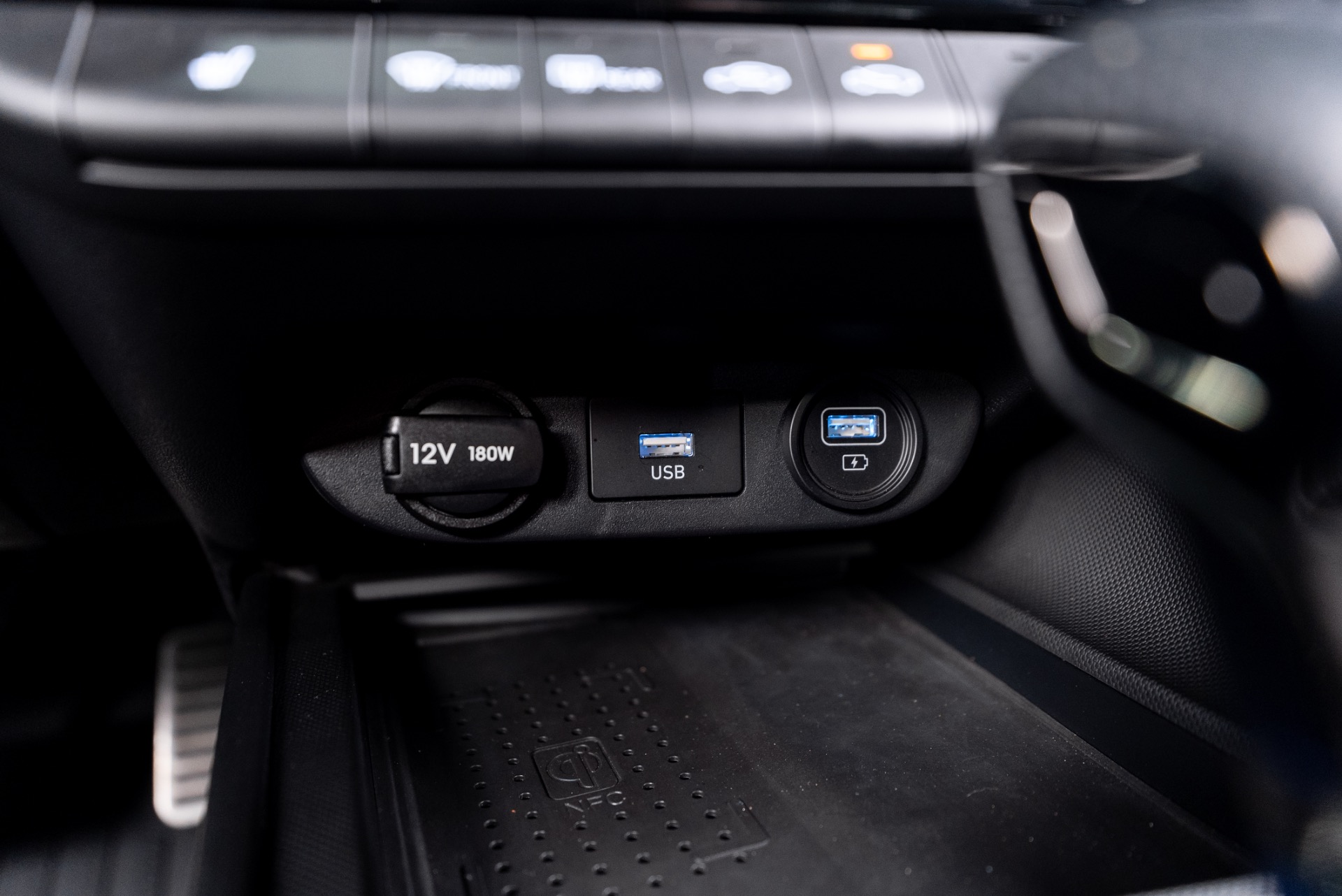 2023 Hyundai Elantra N - Photo 65