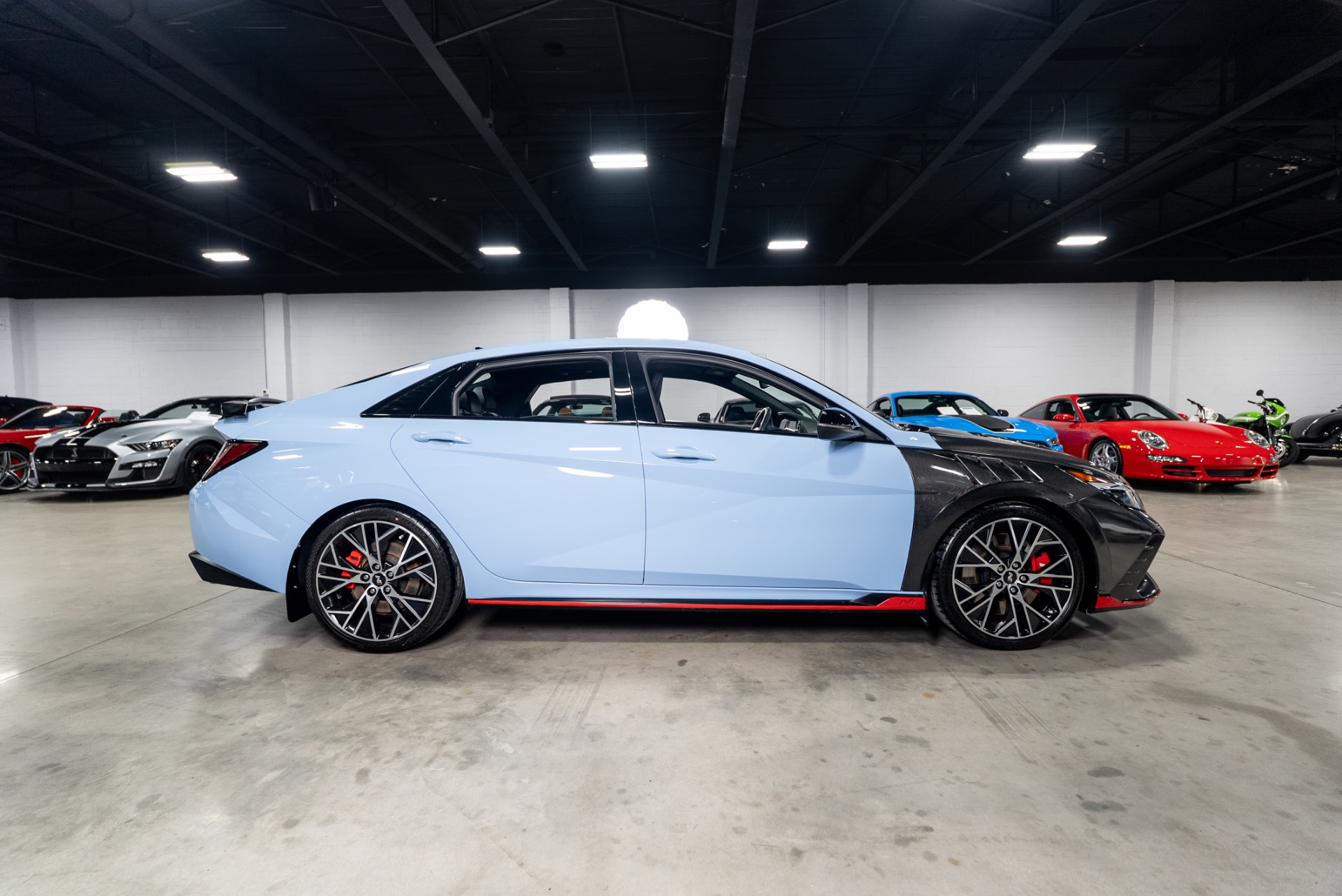 2023 Hyundai Elantra N - Photo 9