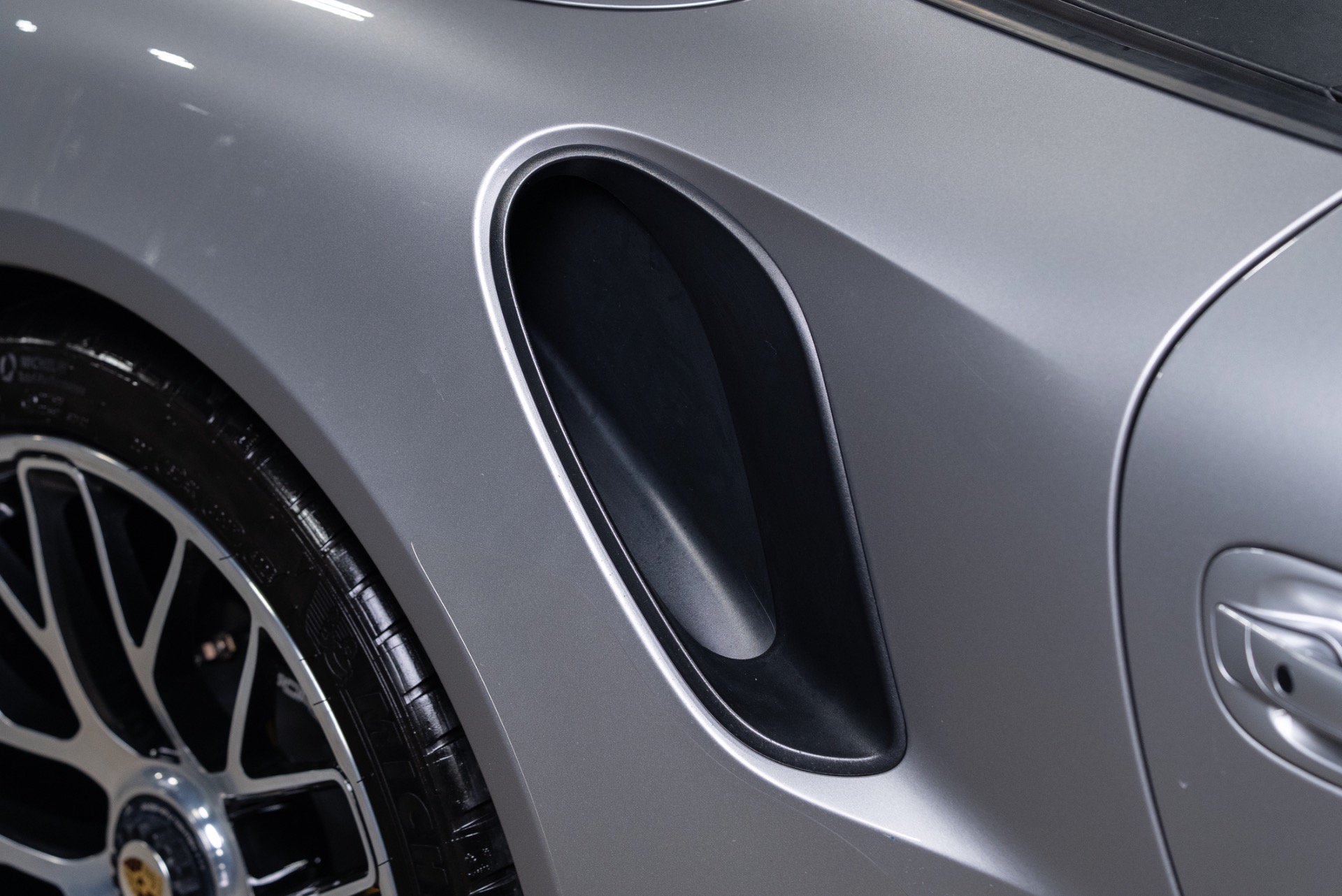 2016 Porsche 911 Turbo S - Photo 72
