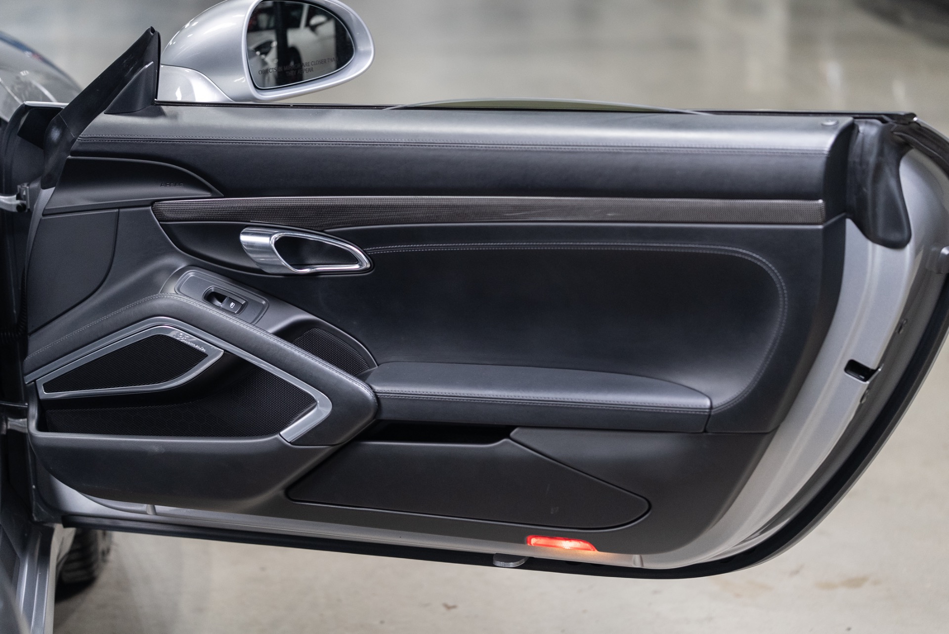 2016 Porsche 911 Turbo S - Photo 73