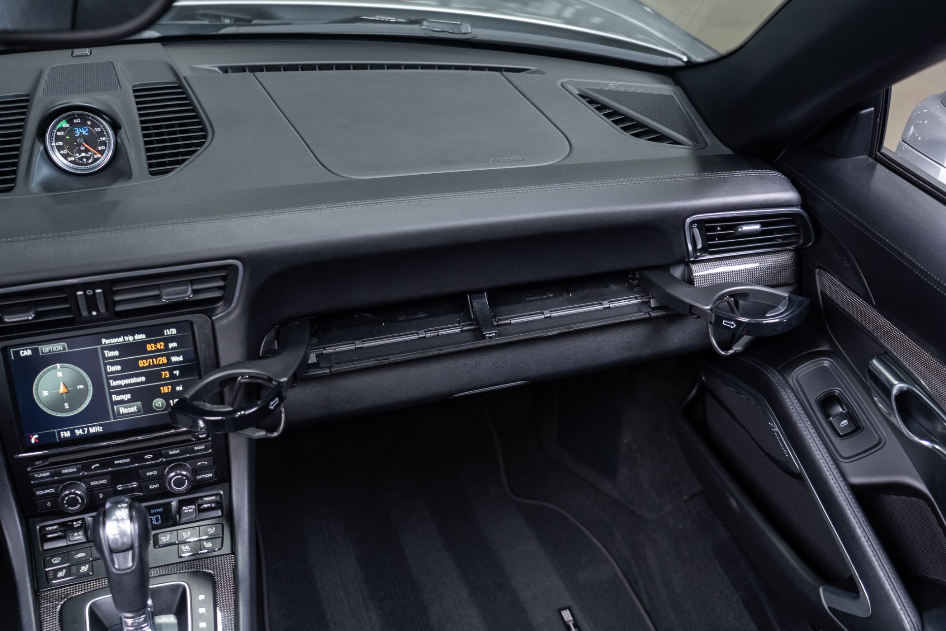 2016 Porsche 911 Turbo S - Photo 91