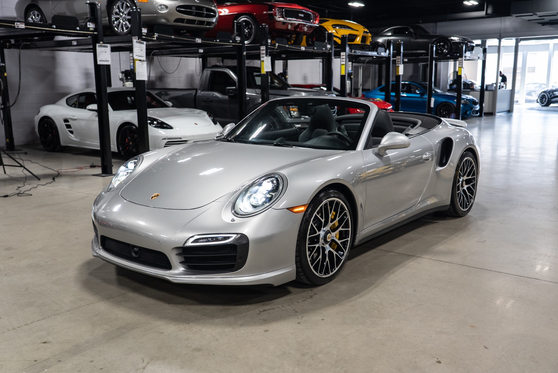 2016 Porsche 911 Turbo S Cabriolet's photo