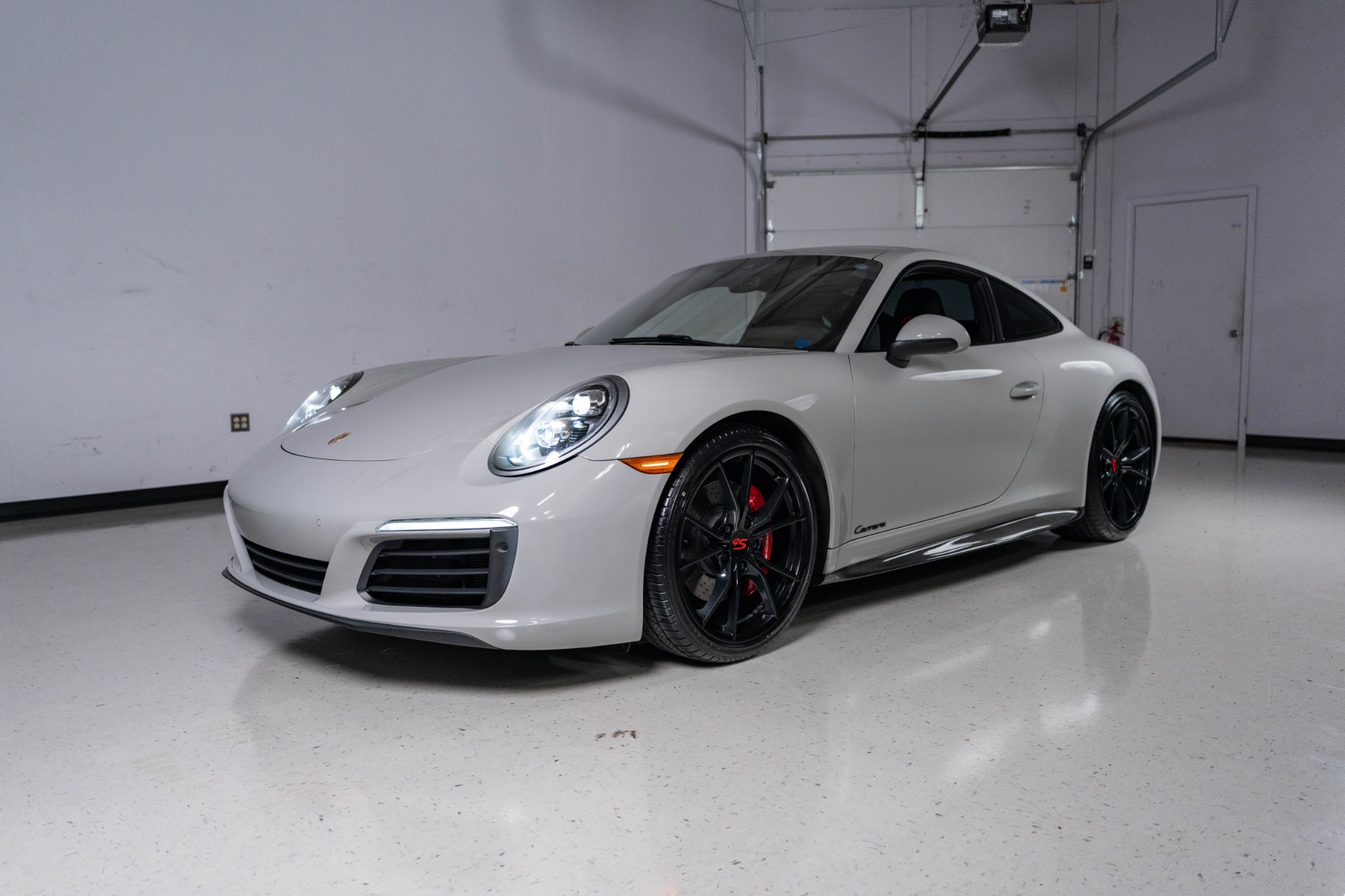 2018 Porsche 911's photo