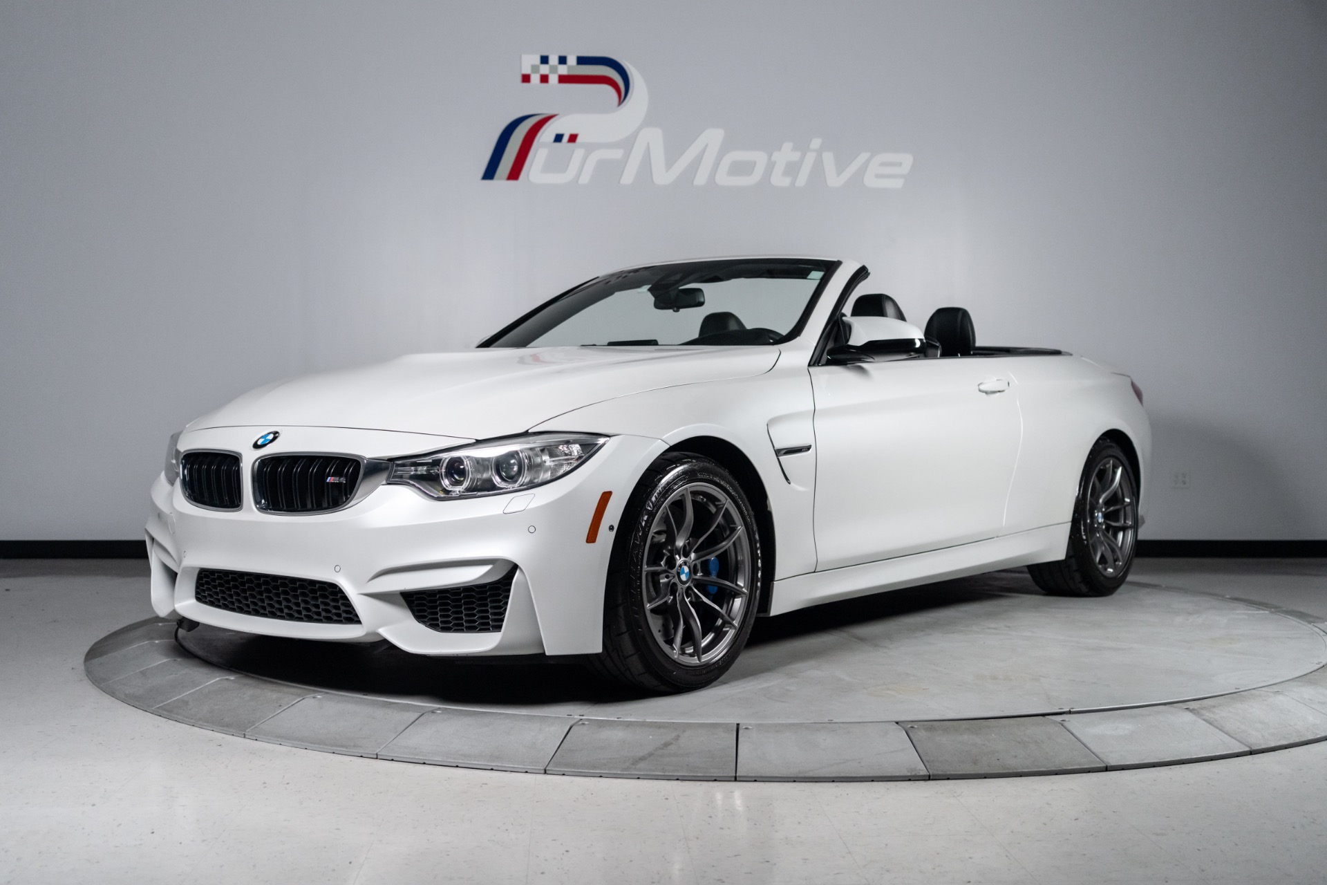 2015 BMW M4 -'s photo