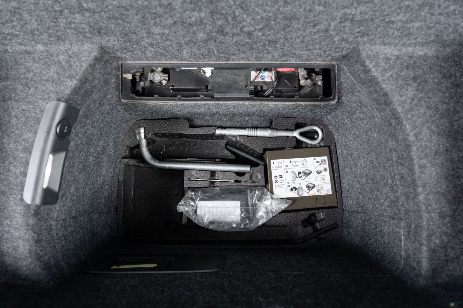 2012 Audi R8 Base - Photo 43