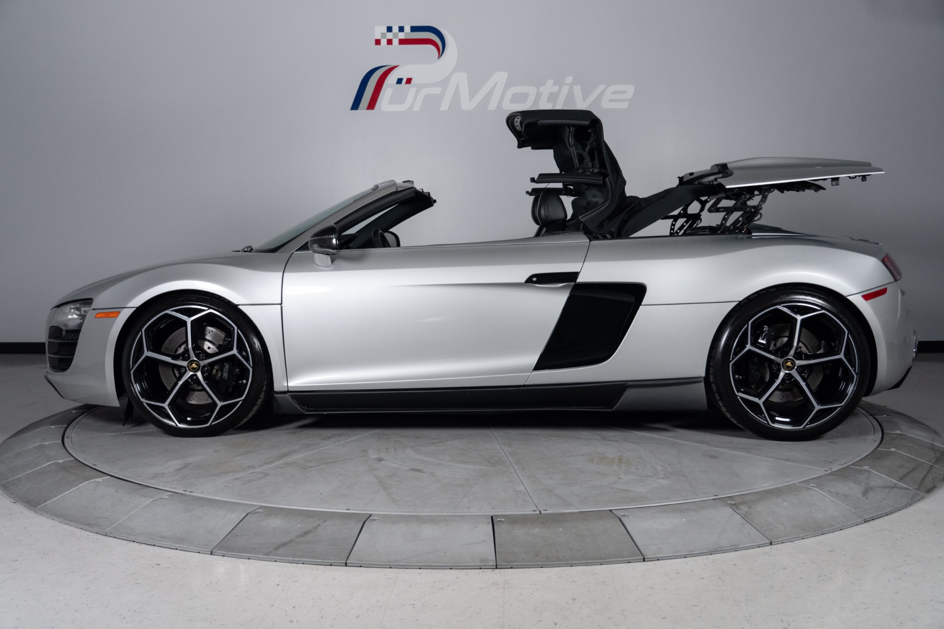 2012 Audi R8 Base - Photo 9