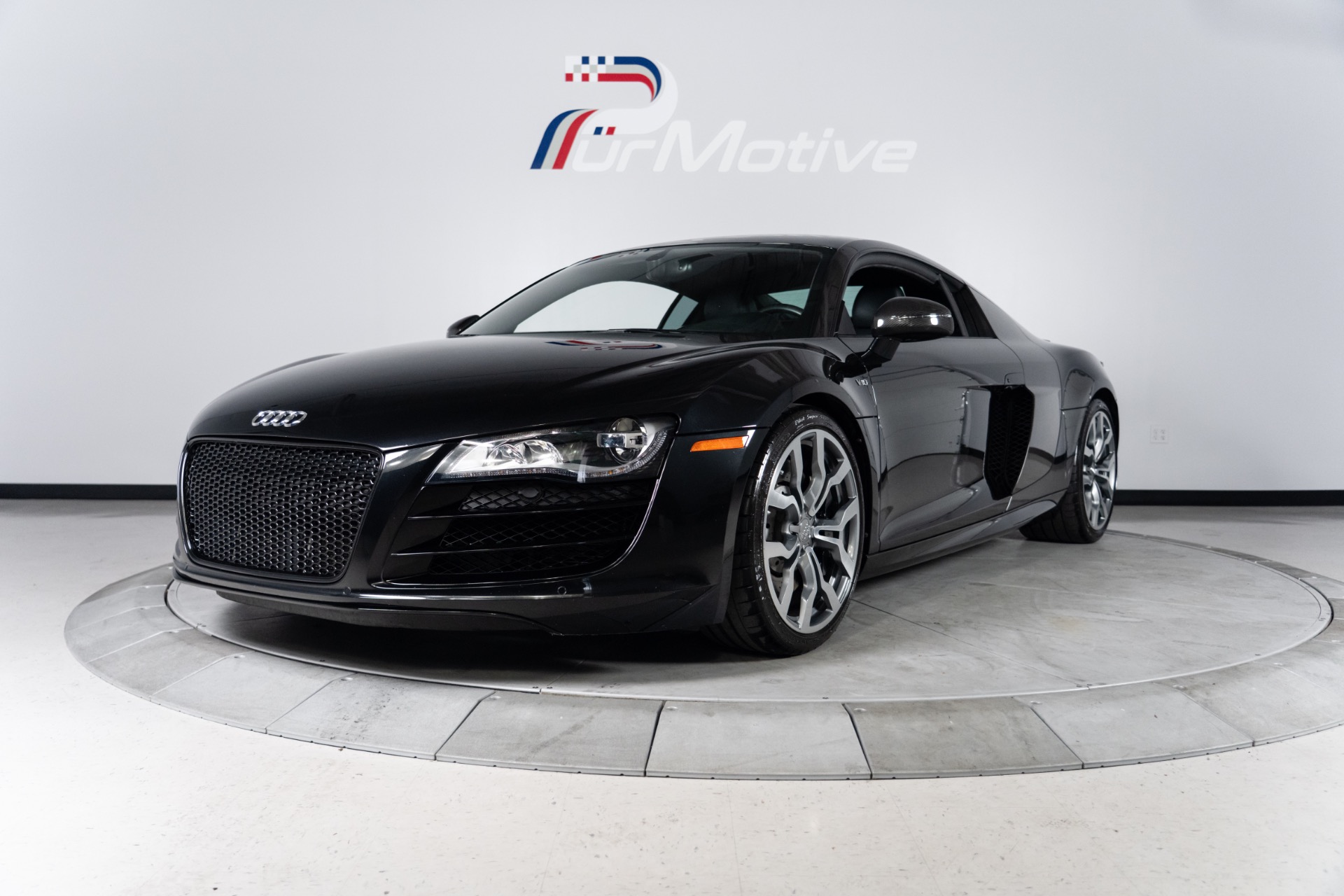 2012 Audi R8 5.2 quattro R tronic's photo