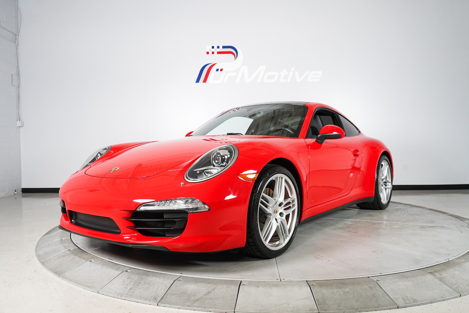 2013 Porsche 911 Carrera 4 Coupe's photo